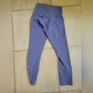 Lululemon wunder train with pockets